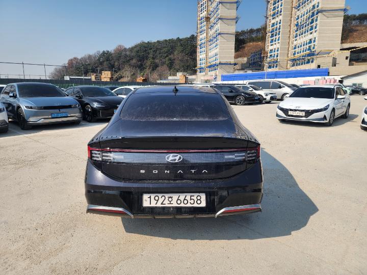 차량 이미지 4
