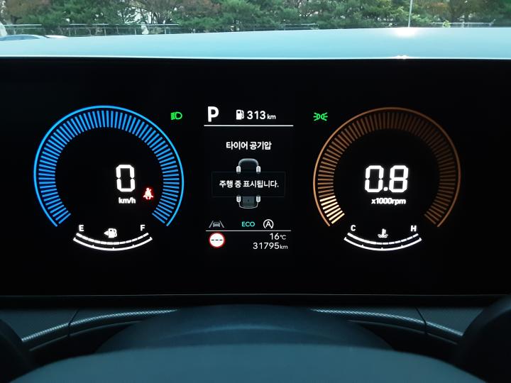 차량 이미지 15