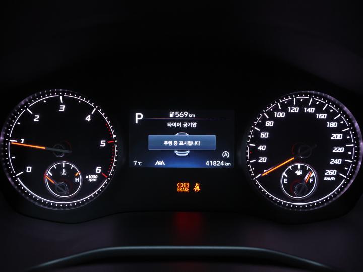 차량 이미지 9