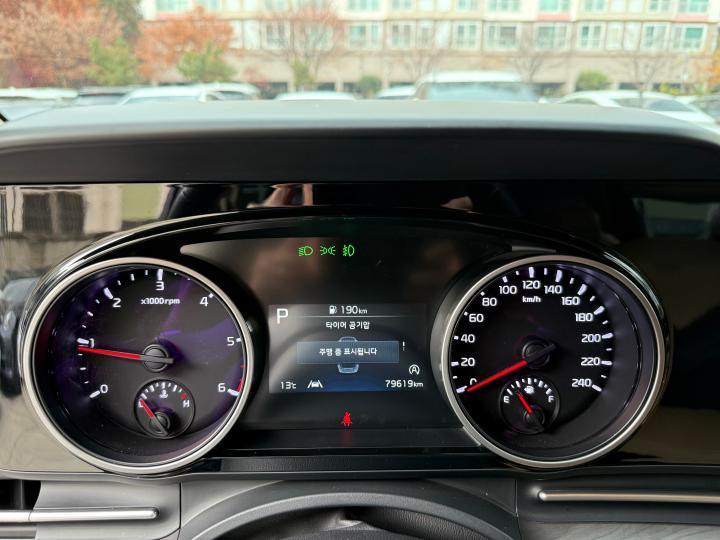 차량 이미지 15