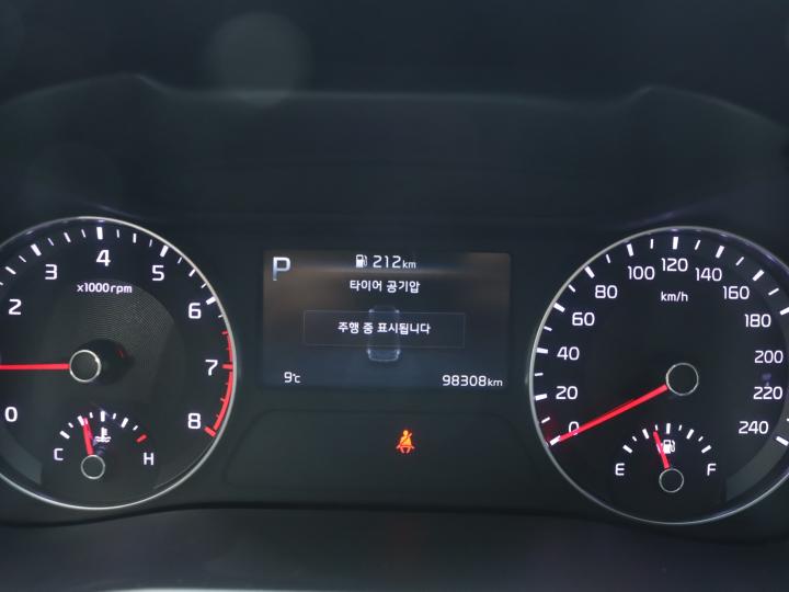 차량 이미지 9