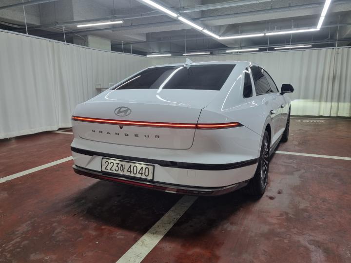 차량 이미지 4