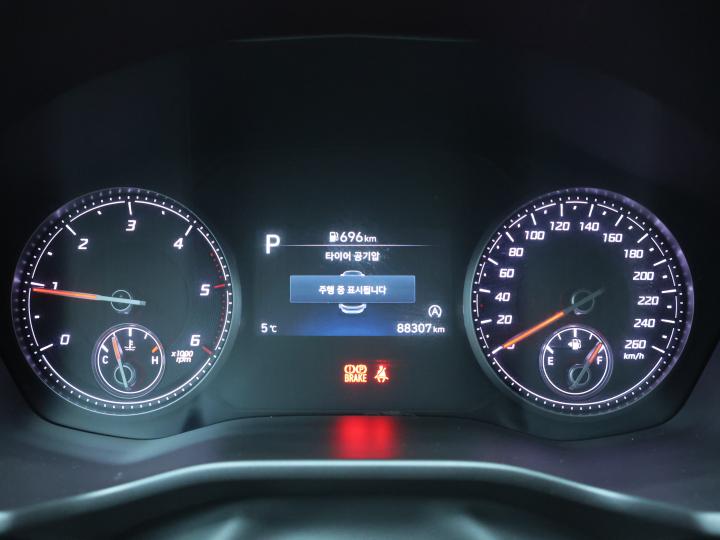 차량 이미지 9