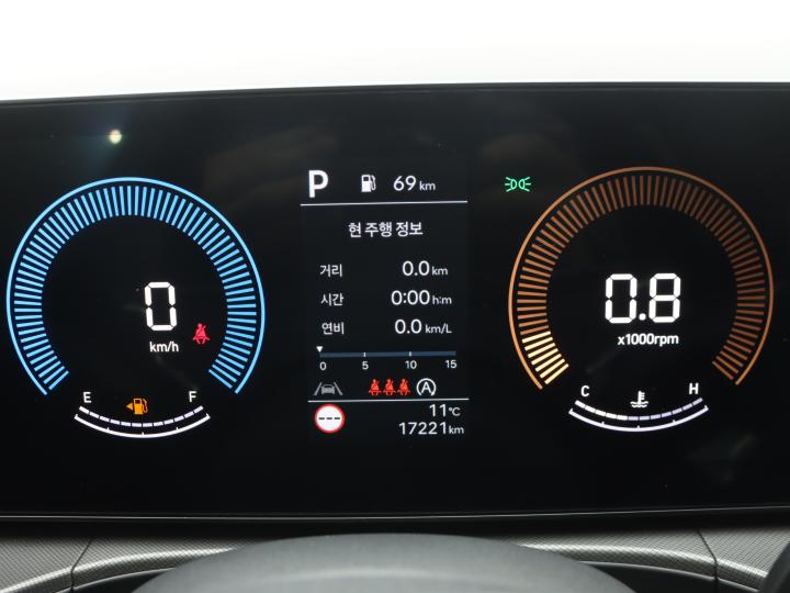 차량 이미지 9