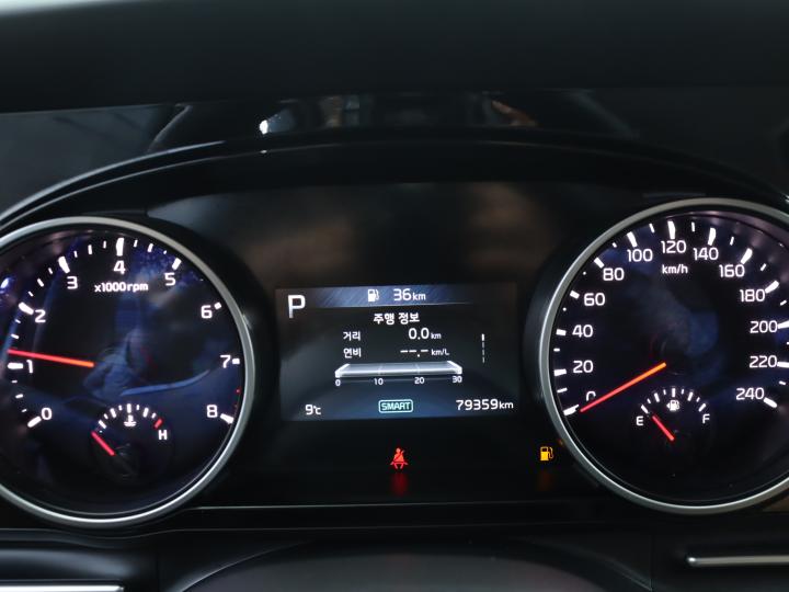 차량 이미지 9