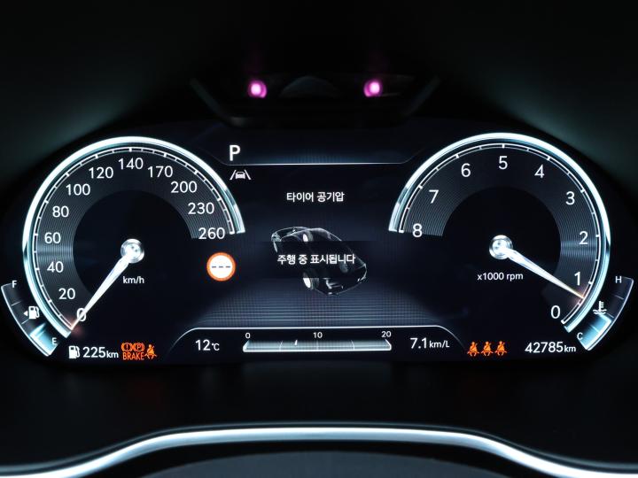 차량 이미지 9
