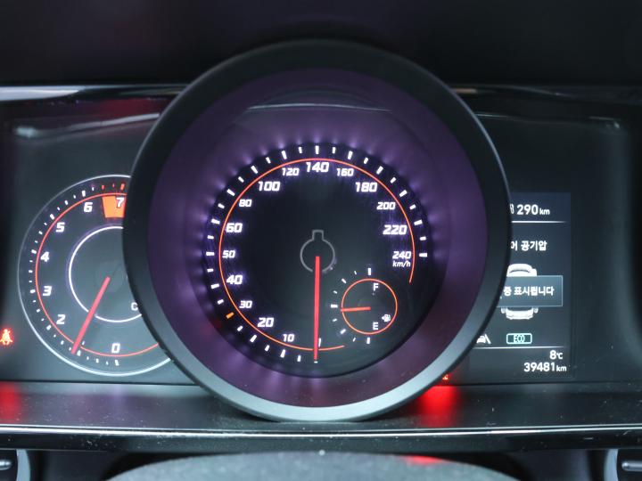 차량 이미지 9