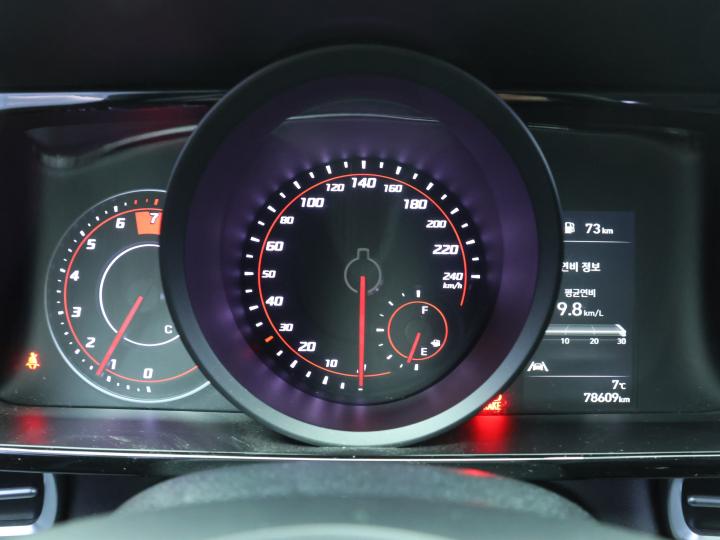 차량 이미지 9