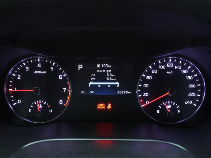 차량 이미지 9