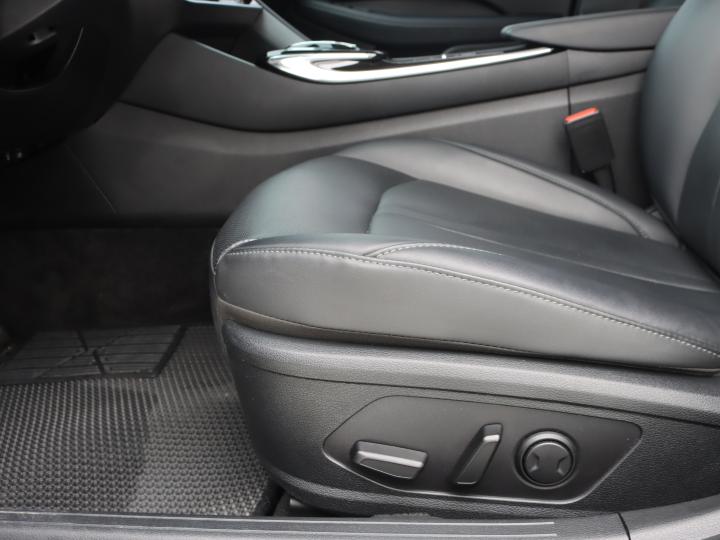차량 이미지 16