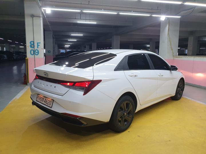 차량 이미지 4