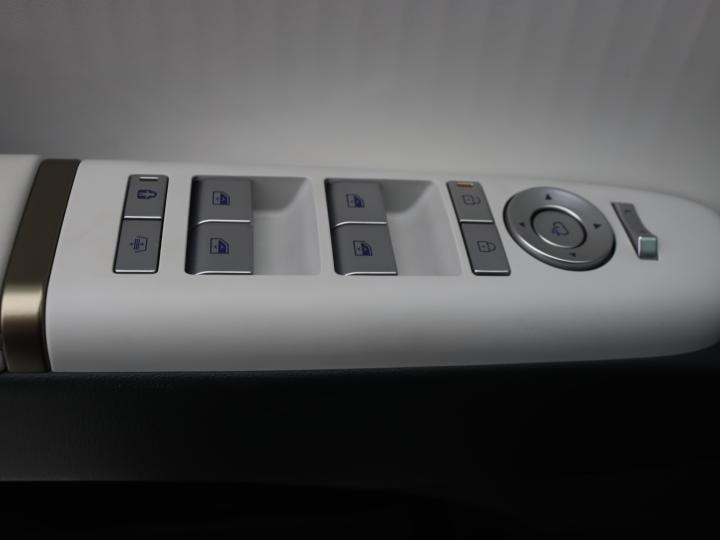 차량 이미지 15