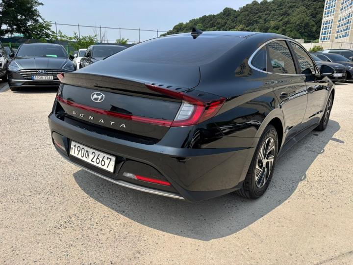 차량 이미지 2