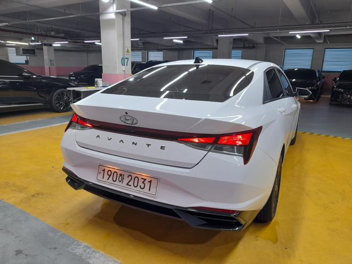 차량 이미지 4
