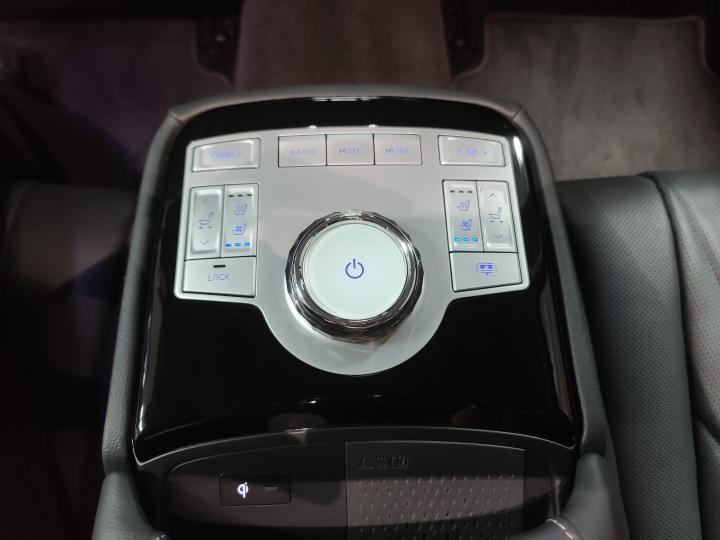 차량 이미지 19