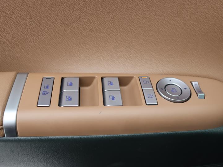 차량 이미지 15