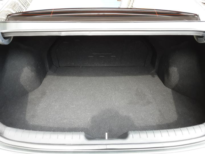 차량 이미지 6