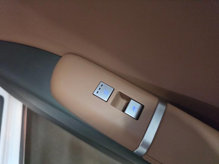 차량 이미지 25