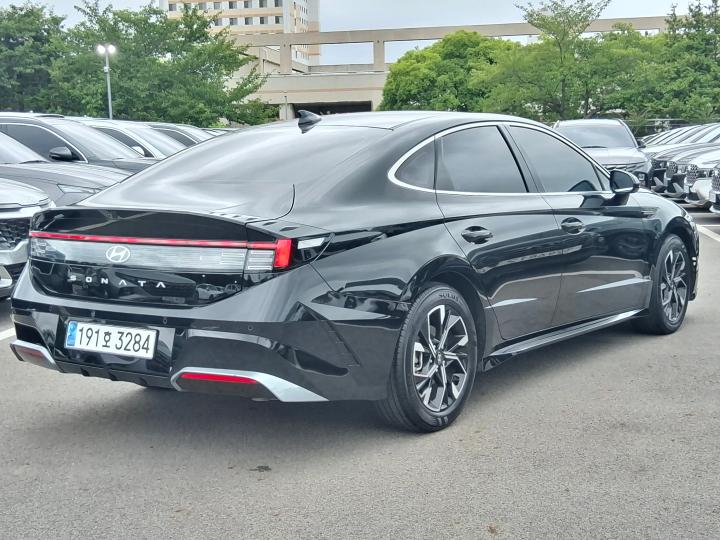 차량 이미지 2