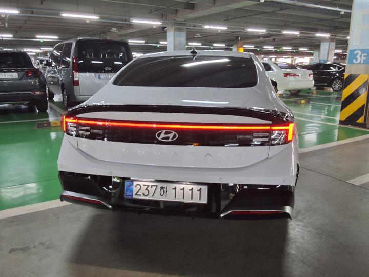 차량 이미지 4