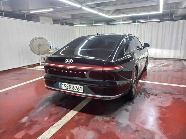 차량 이미지 4