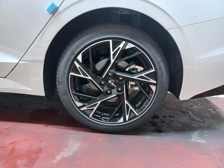 차량 이미지 7