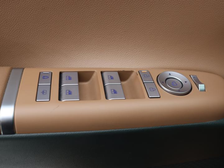 차량 이미지 15