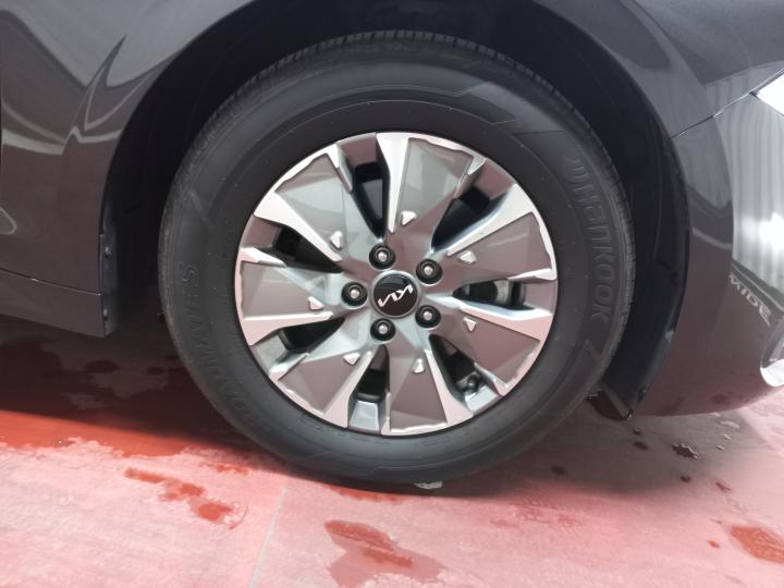 차량 이미지 9