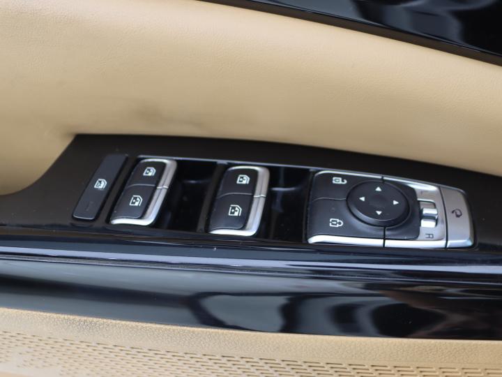 차량 이미지 16