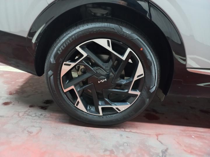 차량 이미지 9